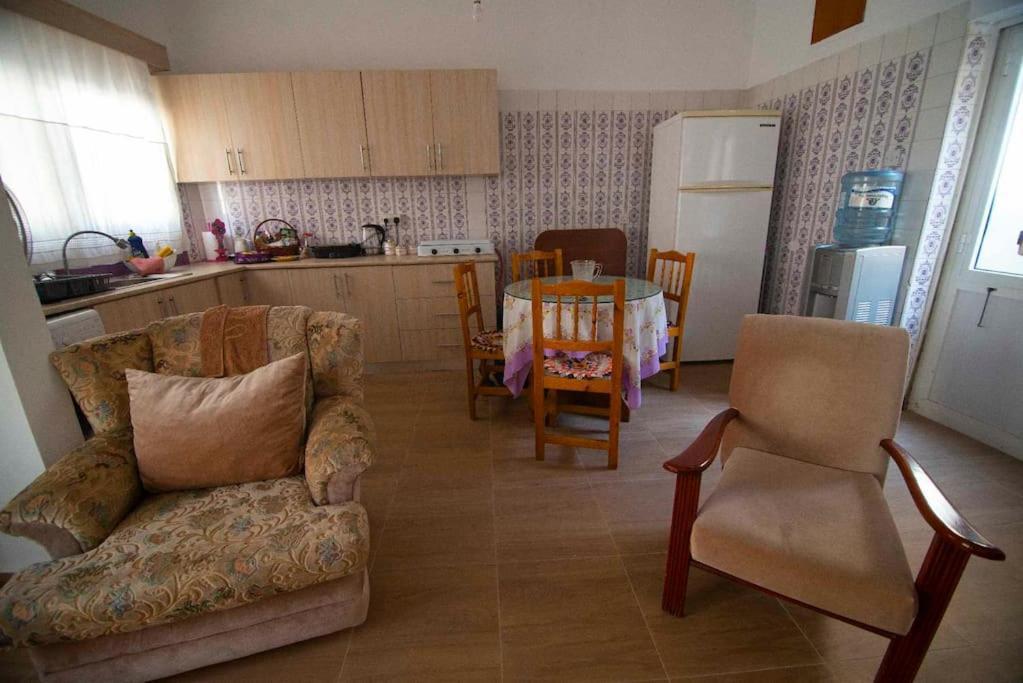 Arsinoe Guest House Famagusta  Esterno foto